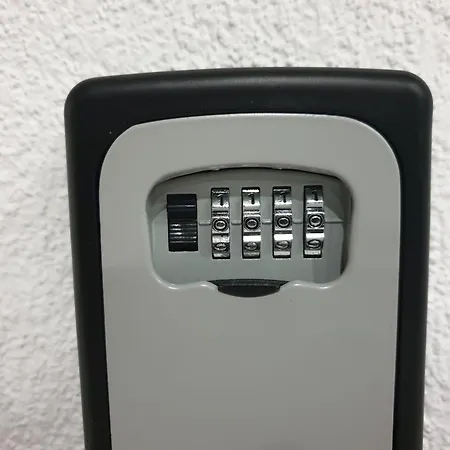 New Modern Selfcheckin Publicfreeparking Highspeed Wifi Kingsizebed * Baden-Baden