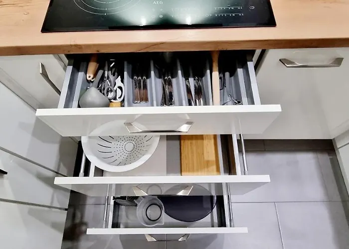 New Modern Selfcheckin Publicfreeparking Highspeed Wifi Kingsizebed * Baden-Baden