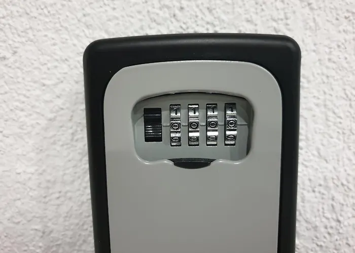 New Modern Selfcheckin Publicfreeparking Highspeed Wifi Kingsizebed * Baden-Baden